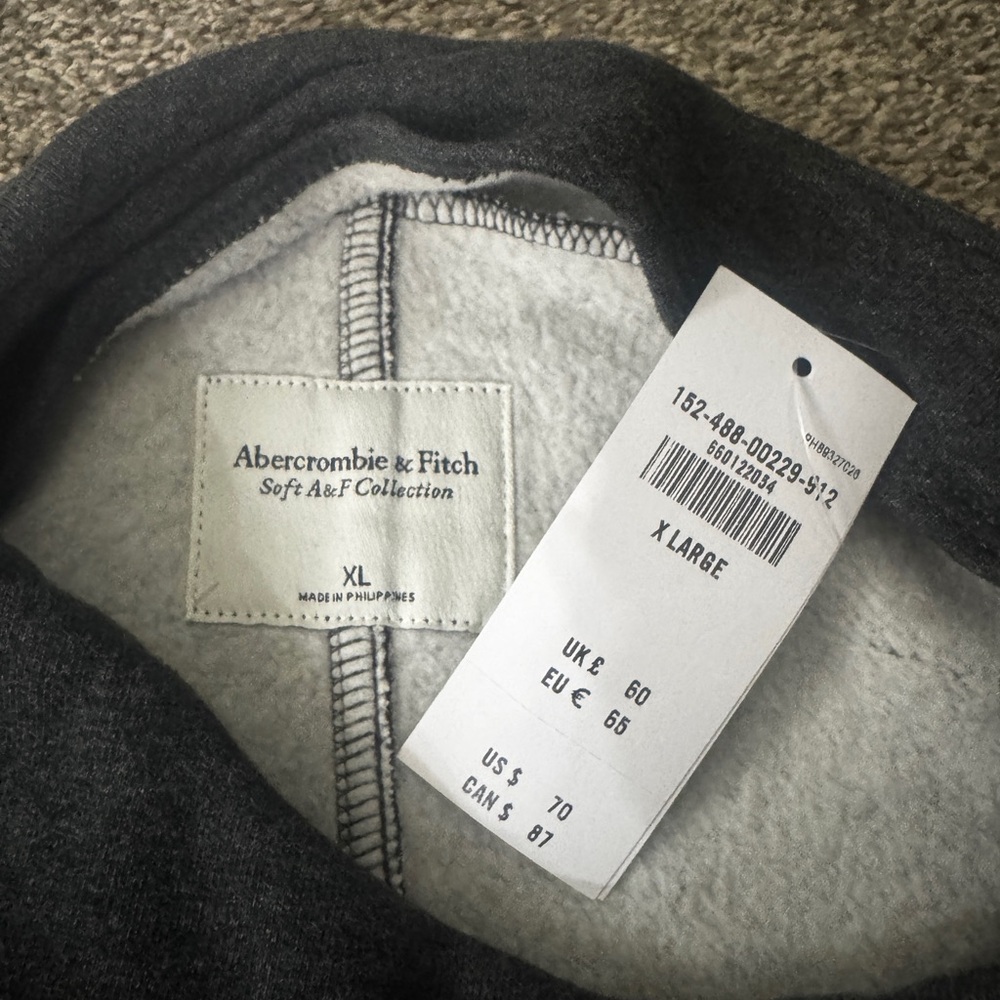 Abercrombie & Fitch Dark Gray Turtleneck Sweater - Picture 2 of 3